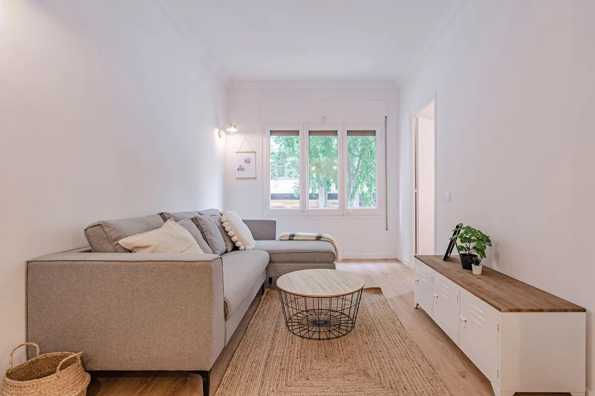 Fantastic 3 bedrooms flat nearby Sagrada Familia